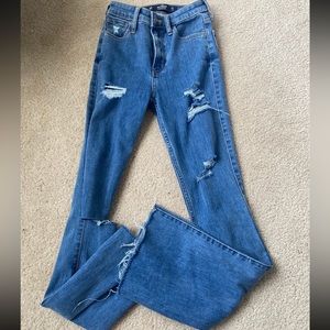 Hollister women ’s High Rise flare jeans